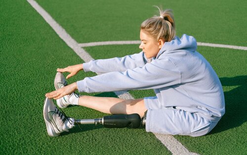 Спорт з протезом ноги | © Pexels